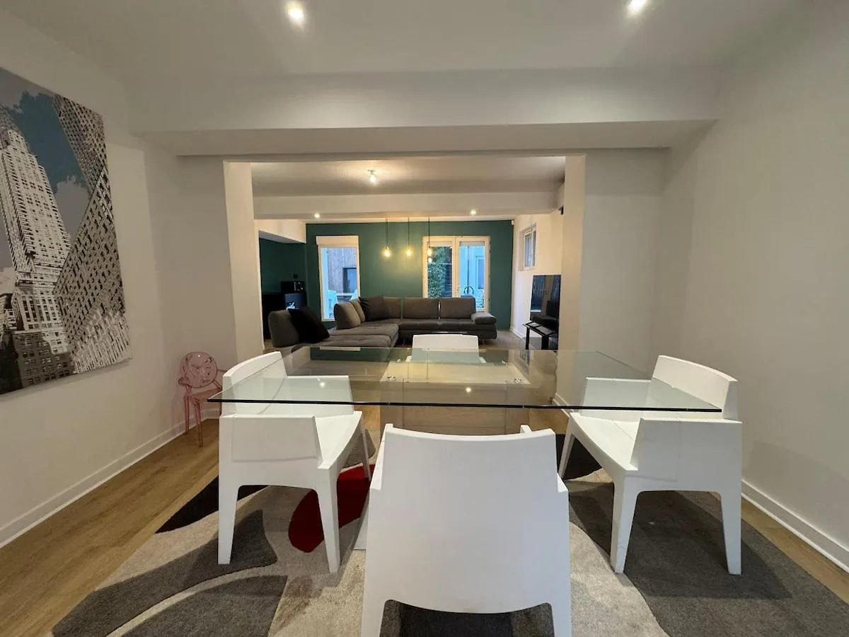 Villa Twenty Fort With Pool Lyon Villeurbanne
