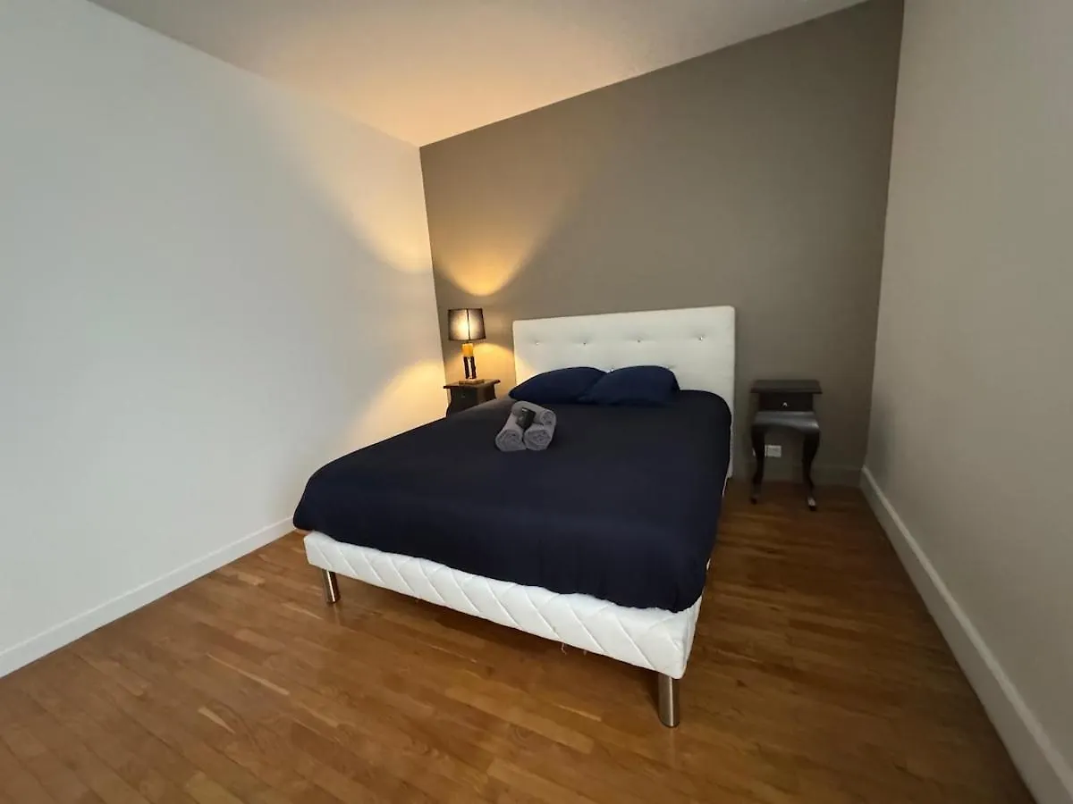 Villa Twenty Fort With Pool Lyon Villeurbanne France